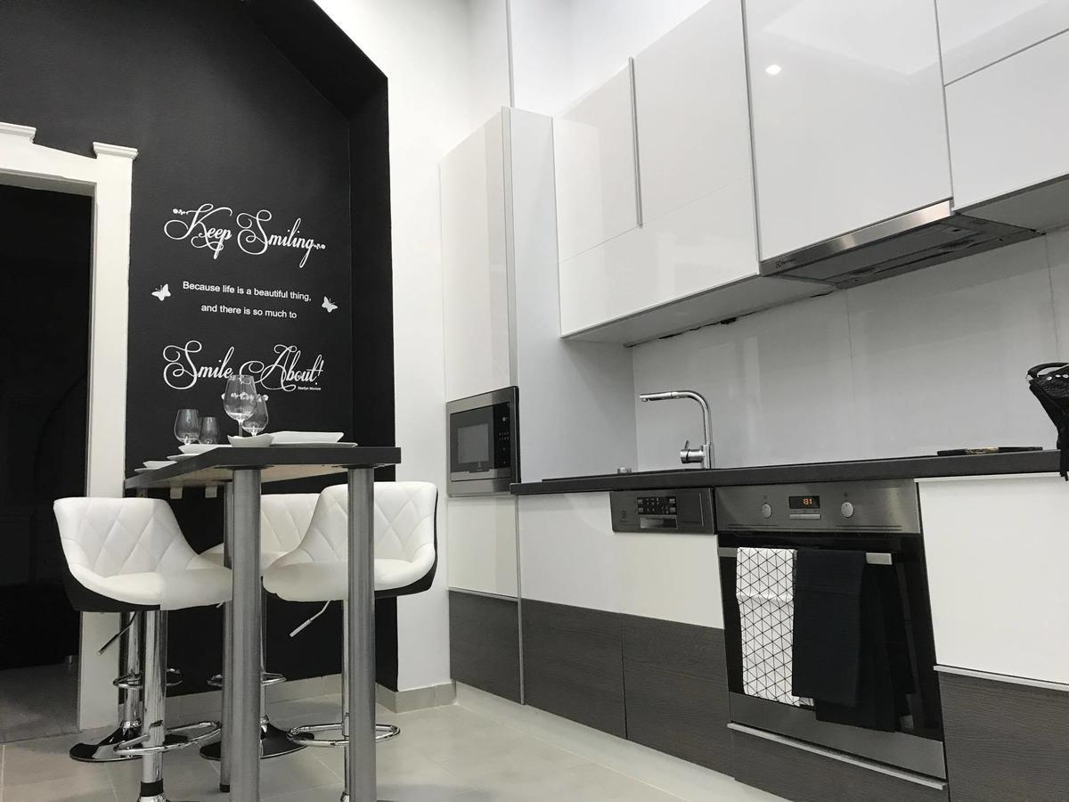 Manyi Apartman Дебрецен Екстериор снимка